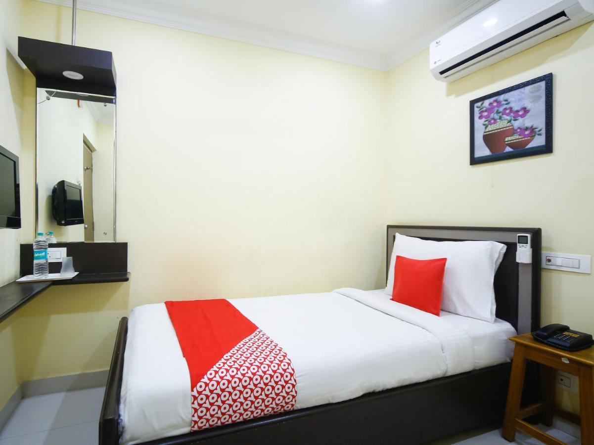 Saibala Transit Hotel Chennai Esterno foto