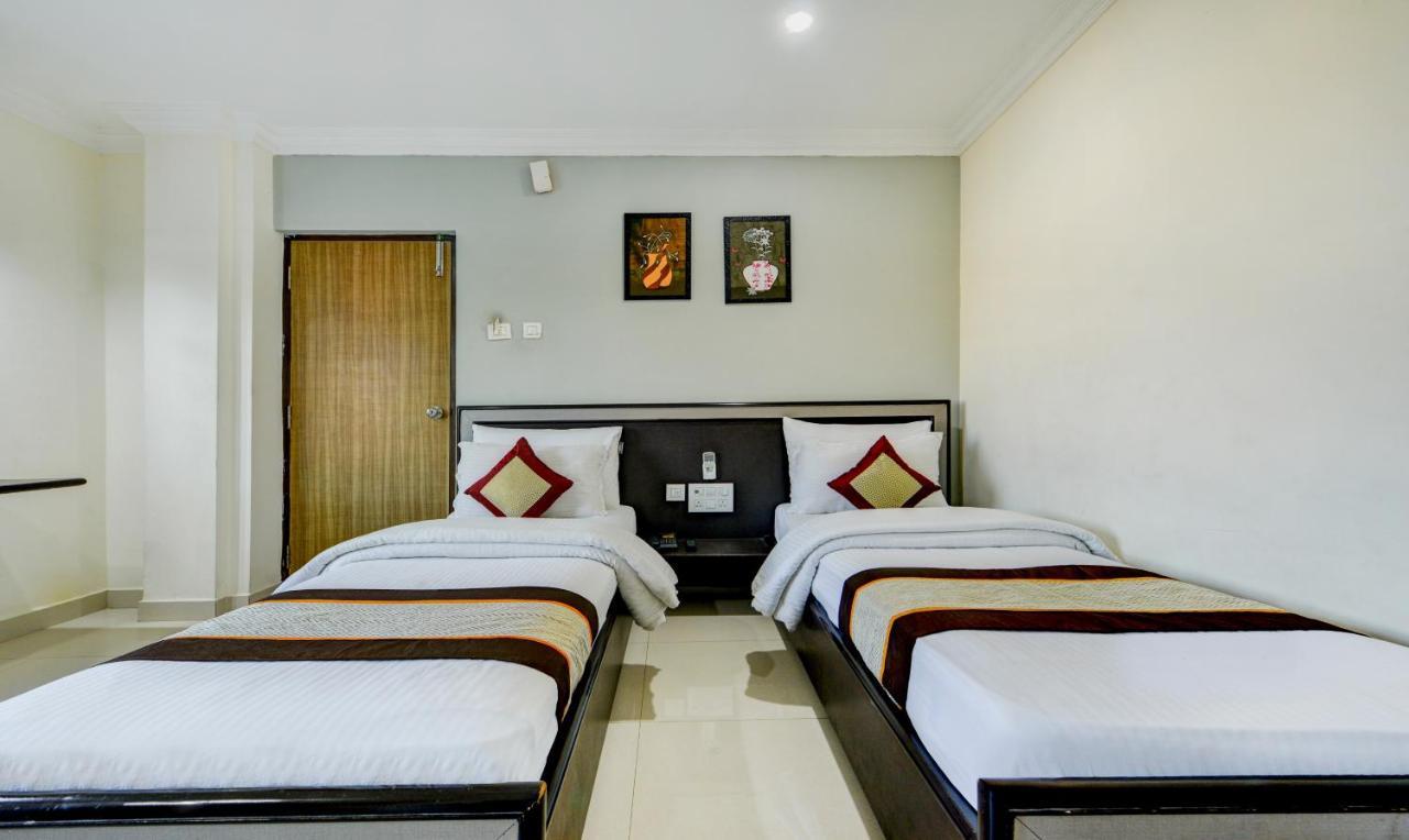 Saibala Transit Hotel Chennai Esterno foto