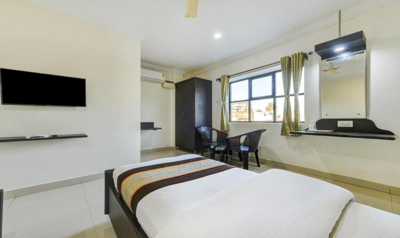 Saibala Transit Hotel Chennai Esterno foto